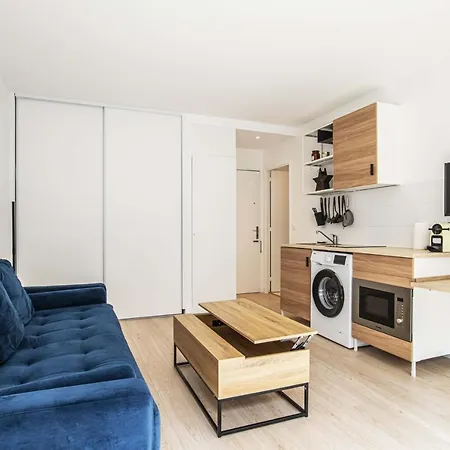 Pick A Flat's In Place Des Ternes - Boulevard Gouvion-saint-cyr
